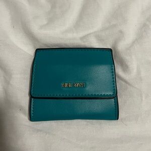 Nine West wallet